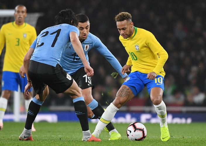 巴西vs乌拉圭友谊赛录像回放