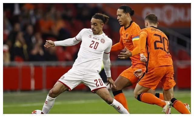 卡塔尔对荷兰的相关图片
